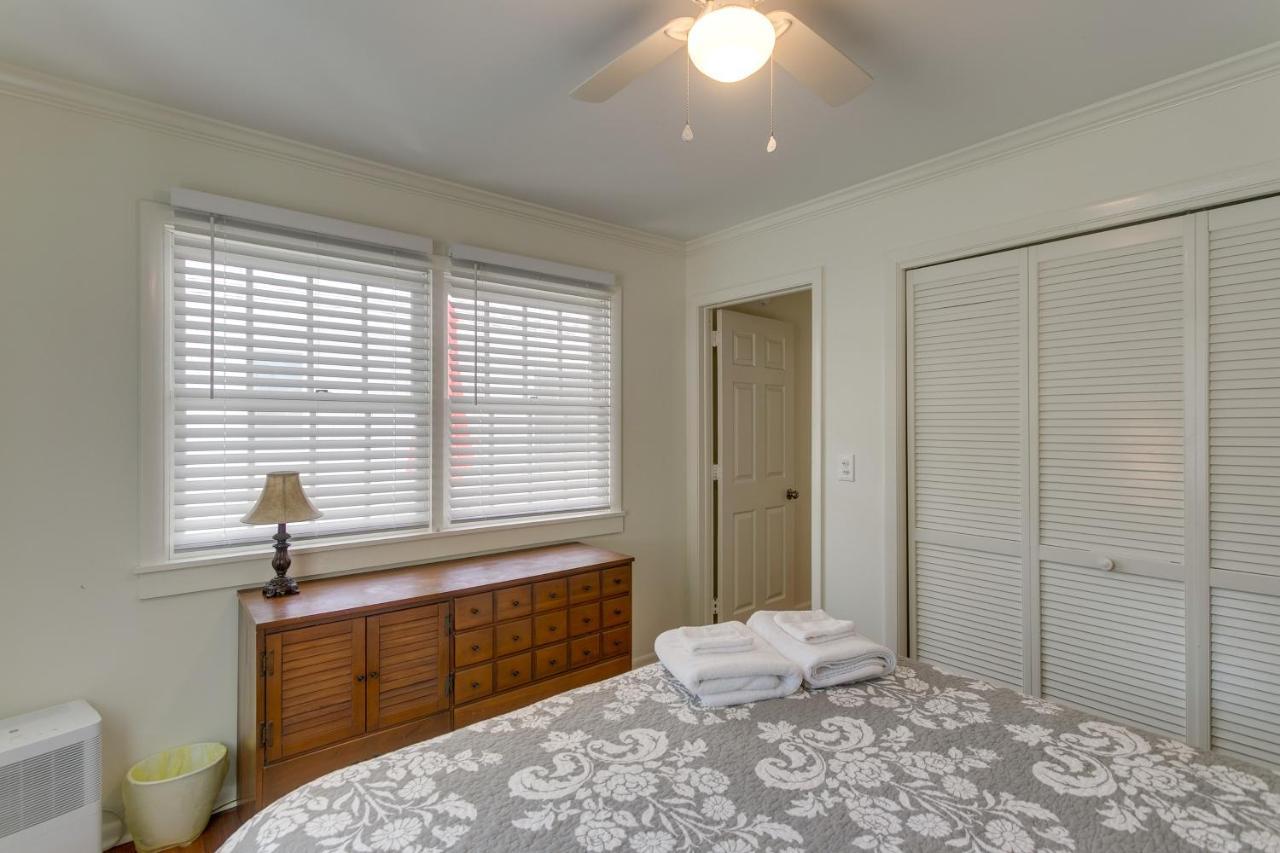 Spacious St Simons Island Vacation Rental With Pool! St. Simons Island Exteriör bild
