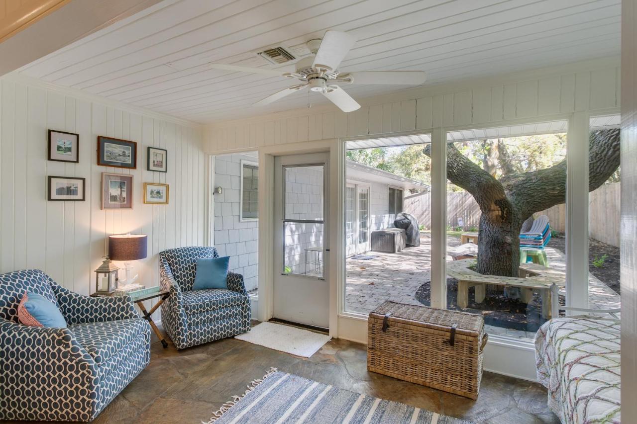 Spacious St Simons Island Vacation Rental With Pool! St. Simons Island Exteriör bild