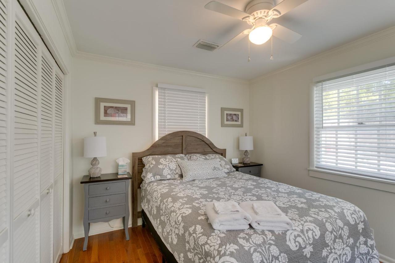Spacious St Simons Island Vacation Rental With Pool! St. Simons Island Exteriör bild