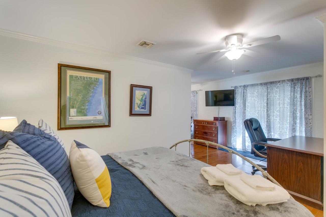 Spacious St Simons Island Vacation Rental With Pool! St. Simons Island Exteriör bild